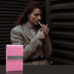 Étui portable en cuir PU mince et acier inoxydable pour cigarettes et cartes, avec fermeture magnétique luxueuse et durable - Product Image 2