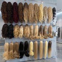 Extensions de cheveux synthétiques queue de cheval à clipser Futura résistantes à la chaleur, faible MOQ, OEM ODM, par Julianna