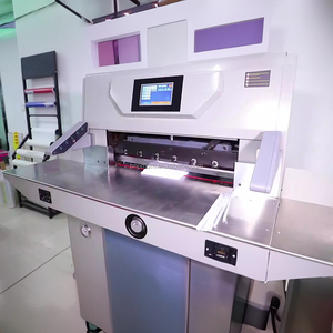 Macchina per il taglio della carta a ghigliottina molto bella ampiamente utilizzata per la <span class=keywords><strong>casa</strong></span> <span class=keywords><strong>editrice</strong></span> tagliacarte ad alta precisione ghigliottina da 720mm - Product Image 5