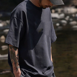T-shirt surdimensionné à manches courtes personnalisé 275G pour hommes 100% coton Vetement lourd Homme Camiseta formel léopard lavé couleur unie - Product Image 2