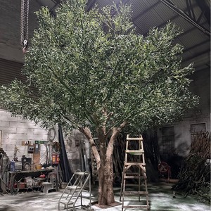 Fabricant d'arbres artificiels de 4 m, olivier artificiel sur mesure de grande taille, décoration intérieure et extérieure pour restaurant, cour - Product Image 1