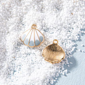 Mini colgante de aleación de la serie Ocean, Pendientes colgantes Diy, pulsera, accesorios para niñas, regalos pequeños - Product Image 2