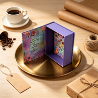 Boîte cadeau magnétique personnalisée en forme de livre, style anime, en carton écologique, pour cadeaux de dessins animés, vente en gros