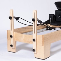 Appareil de Pilates Reformer en Bois d'Érable avec Sangles de Résistance à Ressort Réglables, Machine d'Exercice Portable Multifonction pour Studio et Gym à Domicile