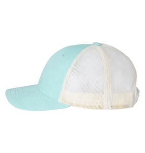 Gorra de camionero de 6 paneles personalizada, gorra de béisbol de moda con ala ligeramente curvada, tela de terciopelo, malla deportiva, lona vaquera de pana - Product Image 4
