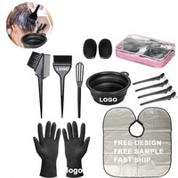 Ensemble d'accessoires professionnels pour la coloration des cheveux de salon avec logo personnalisé, comprenant un pinceau à colorant, des gants, une cape de protection et un étui de voyage (matériau plastique)