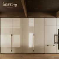 Cuisine modulaire en bois de chêne teinté moderne Villa de Copenhague, îlot en résine de pierre calcaire en acier inoxydable, prêt à l'emploi