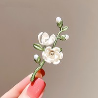 Bros Bunga Magnolia Alba Hijau Enamel Vintage untuk Wanita, Bros untuk Pernikahan, Perjamuan, Kantor, Pin Bros, Hadiah, Ornamen Pakaian