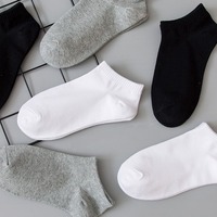 Chaussettes décontractées pour hommes en polyester et coton, absorbantes, blanches, noires, grises, pour le printemps et l'été, vente en gros d'usine à prix réduit