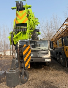 Zoomlion d'occasion ztc800v ztc950h ztc700v ztc550v ztc350h ztc250e 80 tonnes d'occasion zoomlion 80 tonnes de camion grue fabriquée en Chine - Product Image 2