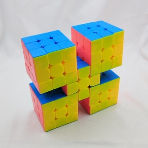 <span class=keywords><strong>Mini</strong></span>-puzzle en plastique irrégulier en forme d'échelle, cinq en un, connecté par pont, en forme de <span class=keywords><strong>cube</strong></span> à trois couches, en cinq pièces, limité - Product Image 5