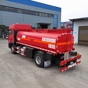 รถบรรทุกน้ำมัน HOWO TX 4x2 12000 ลิตร พร้อมหัวจ่ายสำหรับส่งและเติมน้ำมันเชื้อเพลิงที่เป็นอันตราย - Product Image 5