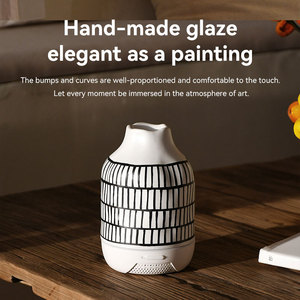 2025 New Arrival Portable 150ml USB Powered Plastic Essential <b>Oil</b> <b>Diffuser</b> <b>for</b> Bedroom Aromatherapy with Colorful Timing Lights - Product Image 2