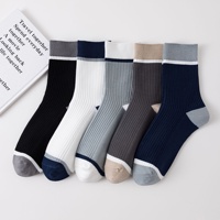 Chaussettes de sport pour hommes, nouvelle collection automne, en coton, antibactériennes, absorbant la transpiration, désodorisantes, pour le cyclisme, design simple et coloré