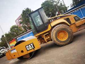 Rullo Compattatore Usato CAT CS683 - Vendita Diretta dalla Fabbrica per l'Esportazione - Rullo Usato Venduto a Prezzi Bassi Completo - Product Image 3