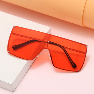 25937 Superhot Eyewear 2020 Fashion Chain Style Temple Flat Top Women Shades Lunettes <span class=keywords><strong>de</strong></span> <span class=keywords><strong>soleil</strong></span> - Product Image 5