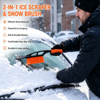Brosse à neige et grattoir à glace avec poignée confortable pour le nettoyage hivernal du pare-brise de la voiture