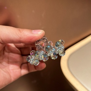 Pince à cheveux de luxe en cristal pour femme, élégante, avec perles antidérapantes - Product Image 6