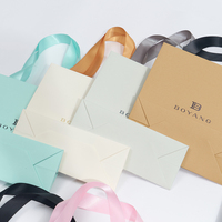 Boyang-bolsa de papel de embalaje para compras, logotipo personalizado impreso, regalo pequeño