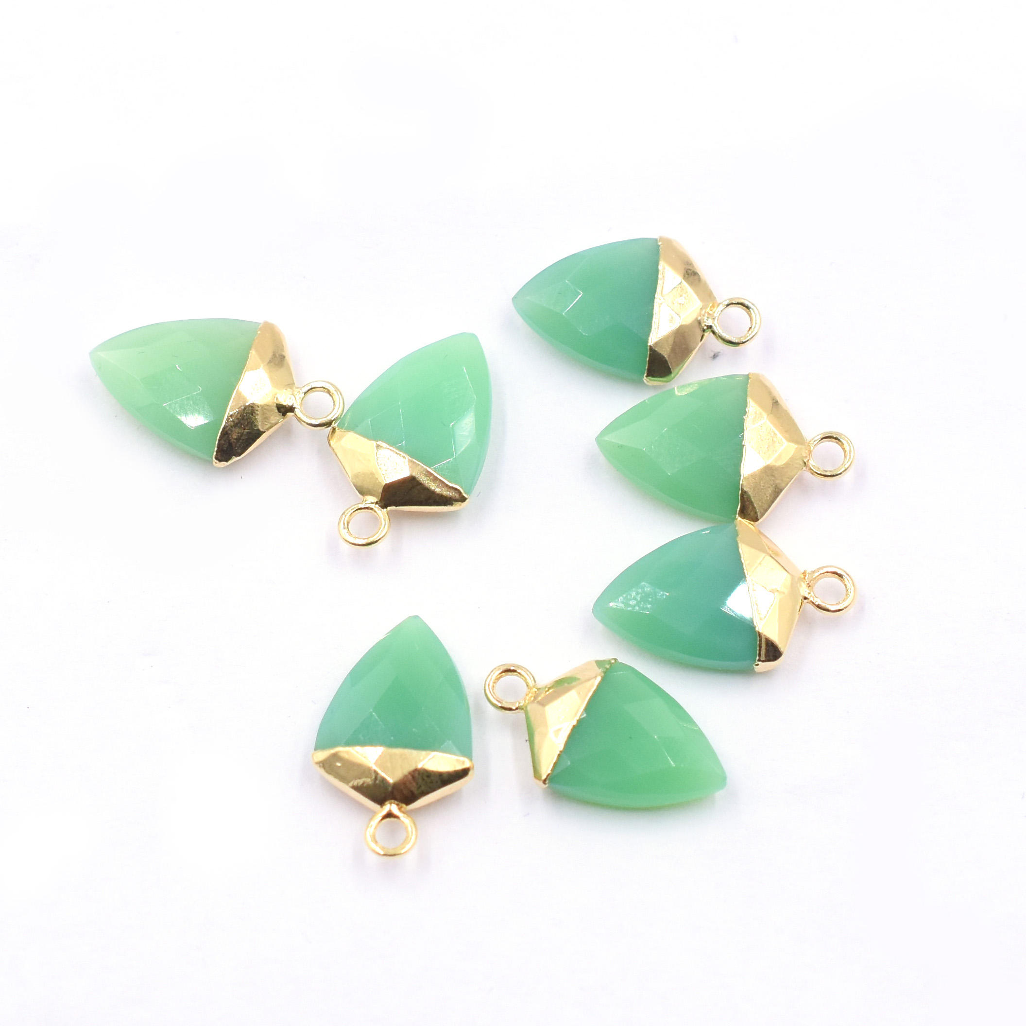 สีเขียว