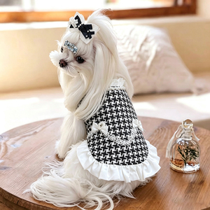 Sconto Quantità: Elegante e Chic <span class=keywords><strong>Mini</strong></span> Abito da Sposa per Chihuahua, Abbigliamento <span class=keywords><strong>di</strong></span> Lusso per <span class=keywords><strong>Cani</strong></span>, Moda Boutique per Animali Domestici - Product Image 1