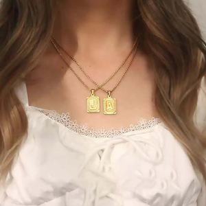 Cadena de joyería de moda, Collar chapado en oro, acero inoxidable, mezcla personalizada, combinación de 26 letras iniciales cuadradas, collar del alfabeto - Product Image 3