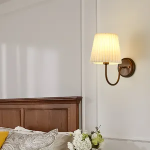 Vente en gros bon marché style vintage abat-jour lampe suspendue décorative lampe de table de chevet tissu plissé abat-jour plié