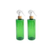 Emballage nature 16oz 500ml flacon pulvérisateur de parfum en plastique rechargeable avec mini vaporisateur à gâchette en bambou