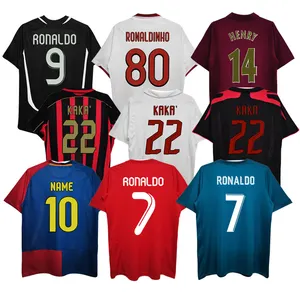 Venta al por mayor Retro clásico fútbol Jersey nombre Número manga larga Vintage Ronaldo 7 # camiseta uniforme de fútbol estilo superior equipo en blanco