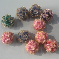 Perles en argile en forme de rose à bords dorés lumineux, perles fantaisie scintillantes pour stylos à perles et loisirs créatifs DIY