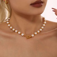 Collier ras du cou en acier inoxydable plaqué or 18 carats avec perles de coquillage œil de tigre naturel, agate et fermoir OT en bambou, perles tendance
