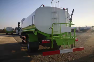 Camion à eau à roues motrices 6*4 d'occasion, pétrolier de fabrication chinoise avec pompe à eau pour chariot d'arrosage - Product Image 2