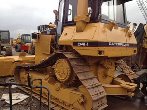 Bulldozer sur chenilles D5H d'occasion avec chaussures de chenilles pour zones paludées, moment de charge élevé 14687KG - Product Image 4