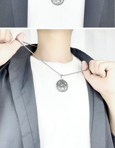 Châu Âu và Mỹ người đàn ông của Retro du lịch người giám hộ <span class=keywords><strong>Christopher</strong></span> Vòng cổ cá nhân Titanium thép Mặt dây chuyền với Kim Cương Đá - Product Image 1