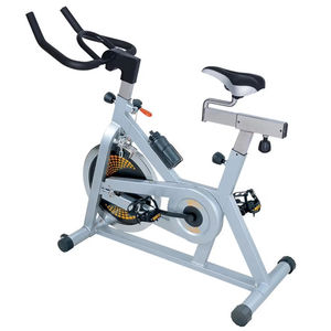 Les fabricants proposent des vélos de spinning stationnaires professionnels compacts pour la maison et l'intérieur. - Product Image 4