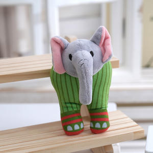 Jouets italiens Brainrot Tungsahur Requin Bâton en bois Poupée Pendentif Cross-Border AI Monster Peluche Jouet PP Coton Remplissage - Product Image 2