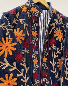Velvet Quilted <b>Mandarin</b> <b>Collar</b> <b>Jacket</b> with Floral Embroidery Full Sleeve Zipper Closure Winter Women's <b>Jacket</b> in Bulk Price - Product Image 4