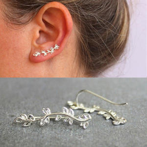 Boucles d'oreilles classiques en argent 925 avec motif végétal pour femmes, couleur or blanc, bijoux à porter au quotidien - Product Image 3