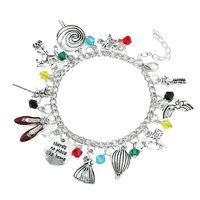 Sherlock Holmes & John Watson Clé Porte Perles de Cristal Bracelet Accessoires à la Mode pour Hommes et Femmes
