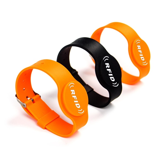 Waterproof RFID Silicone Bracelet 125khz / 13.56mhz Custom NFC Wristband for Fitness Gym Spa Parks Sport Events Swimming Pool