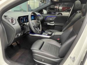 <span class=keywords><strong>Mercedes</strong></span>-Benz <span class=keywords><strong>GLA</strong></span> 2021 200 dinamico 5 porte 5 posti SUV benzina 1.3T 163 cavalli L4 auto usata - Product Image 3