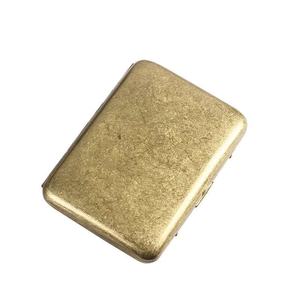 <span class=keywords><strong>Étui</strong></span> <span class=keywords><strong>à</strong></span> cigarettes double pistolet en laiton, 16 emplacements, argent antique, portable, créatif, rétro, en métal, anti-écrasement pour <span class=keywords><strong>homme</strong></span> - Product Image 1