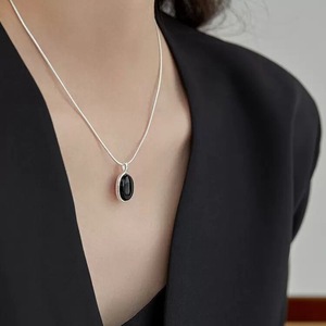 Collar de Plata de Ley S925 con Colgante de Ágata Negra y Diseño de Espina de Serpiente, Engaste de Bisel en Forma de Gota de Agua, Cadena para Clavícula de Uso Diario - Product Image 2