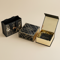 Boîte pliante de luxe, design personnalisé, ensemble d'emballage de produits cadeaux, boîtes en carton pour vêtements avec fermeture magnétique, boîte estampillée or
