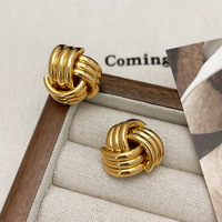 Anting geometris mode Eropa dan Amerika anting-anting logam besar modis Vintage