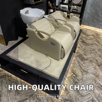 Yüksek kalite ayarlanabilir bej ve altın şampuan sandalye seramik lavabo ile Modern tasarım saç salonları için dayanıklı Metal kolçaklar