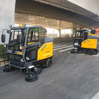 MN-E850FB Ride-On électrique fermé équipement de balayage 48V lavage à haute pression système de secouage de la poussière suppression automatique de la poussière