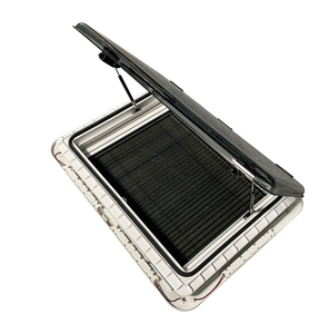Prix d'usine RV caravane toit lucarne type de rouleau aveugle pour fonction d'ouverture de <span class=keywords><strong>remplacement</strong></span> - Product Image 4