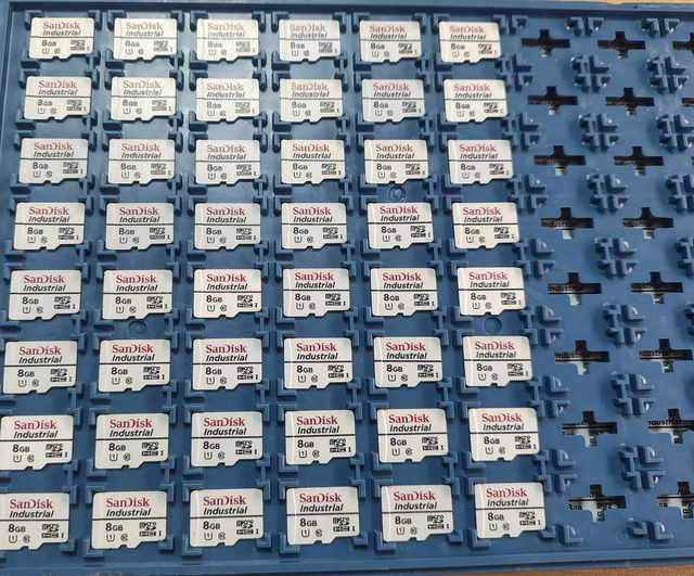 For SDSDQAF3-008G-I 8GB Industrial MicroSD Memory Card -25C to 85C Manufacturer Part Number HN58V256ATI12E
