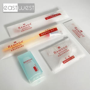 East West Stock Hotel Dry Amenities Set Desechable Semitranslúcido Bolsa impermeable Embalaje Hotel Cepillo <span class=keywords><strong>de</strong></span> dientes con pasta <span class=keywords><strong>de</strong></span> dientes - Product Image 1